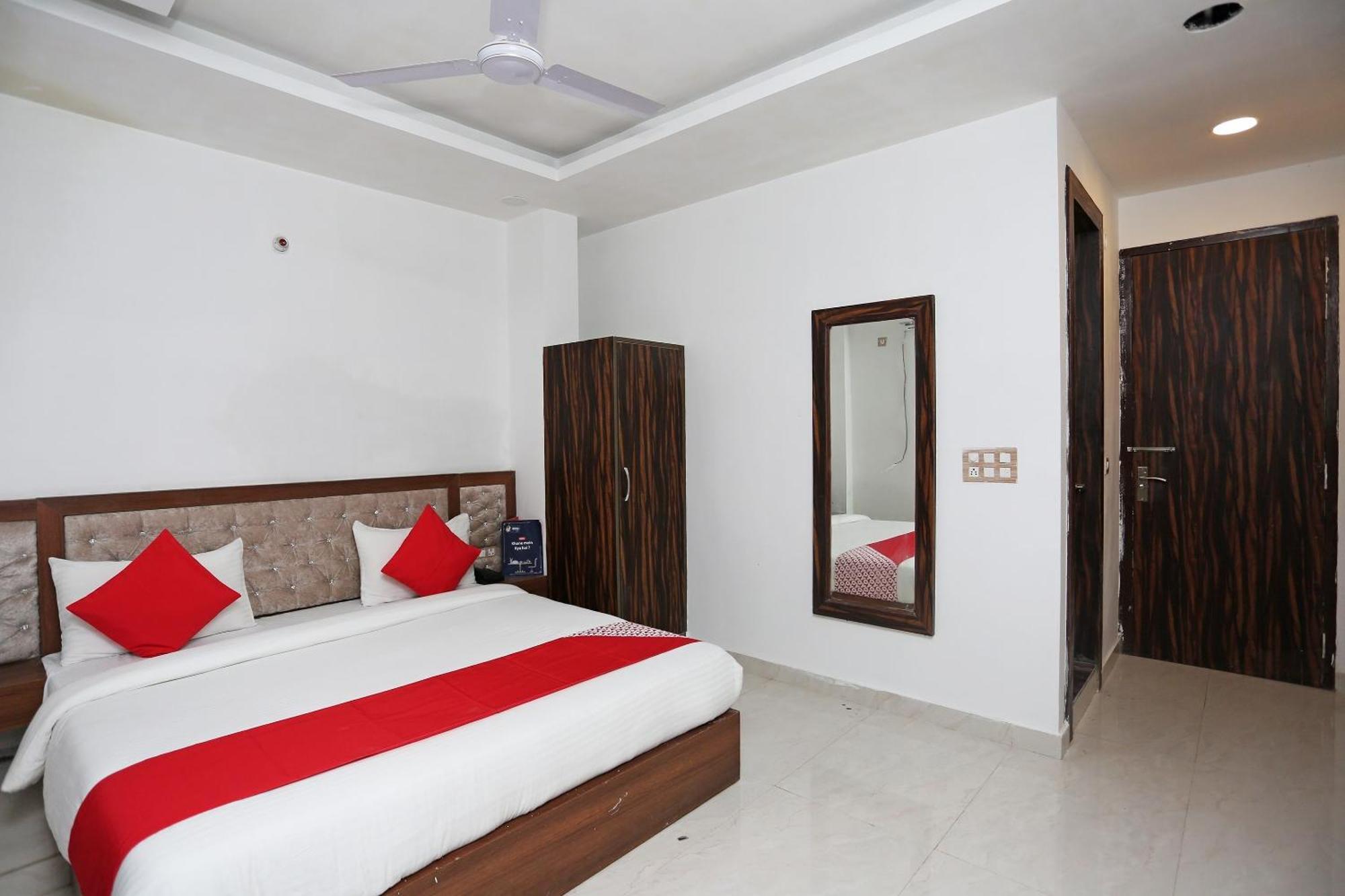 Hotel Rosewood Inn Rājpur Exteriör bild