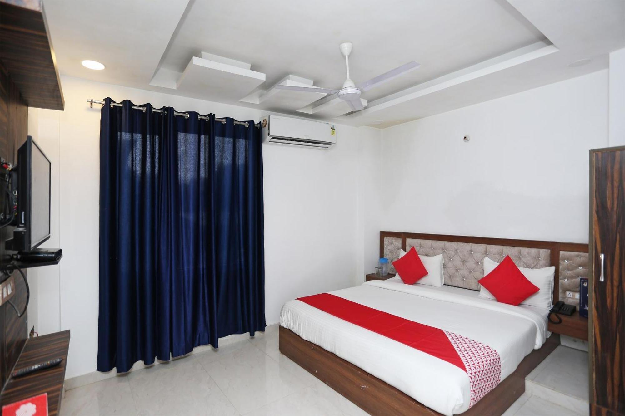 Hotel Rosewood Inn Rājpur Exteriör bild